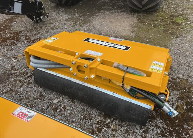Mc Connell PA7285T Hedgecutter