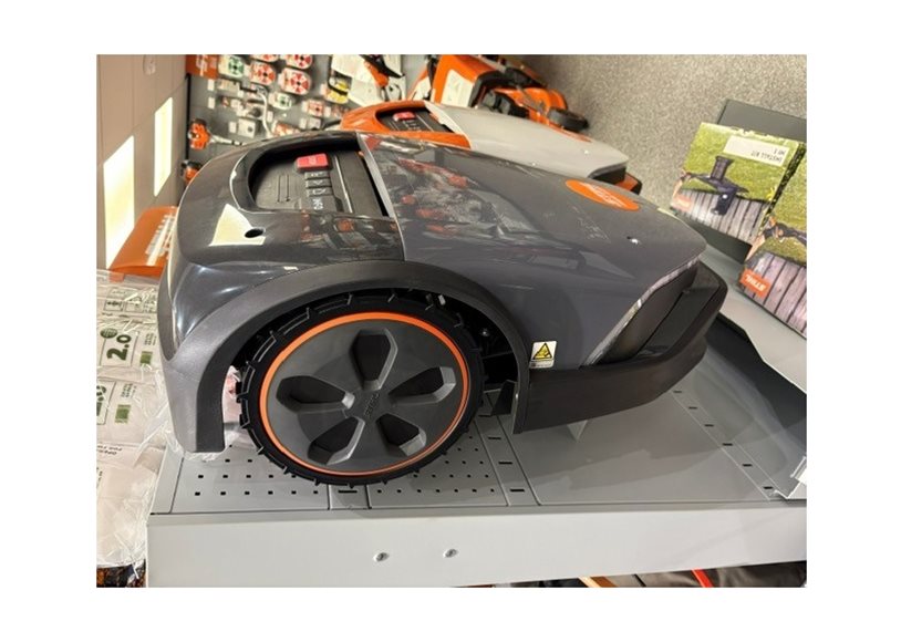 Stihl IMOW 5 EVO Robotic Mower