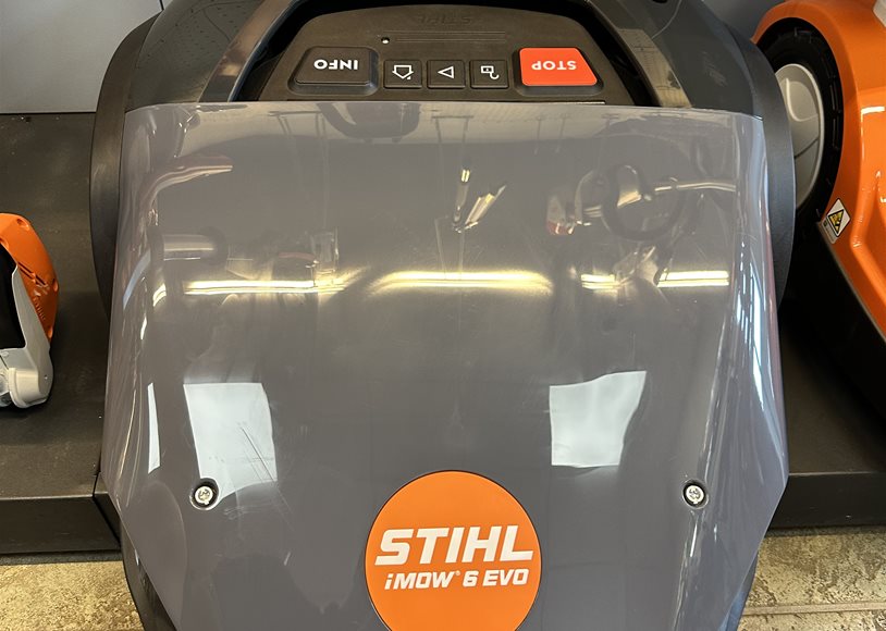 Stihl IMOW 6 EVO Robotic Mower