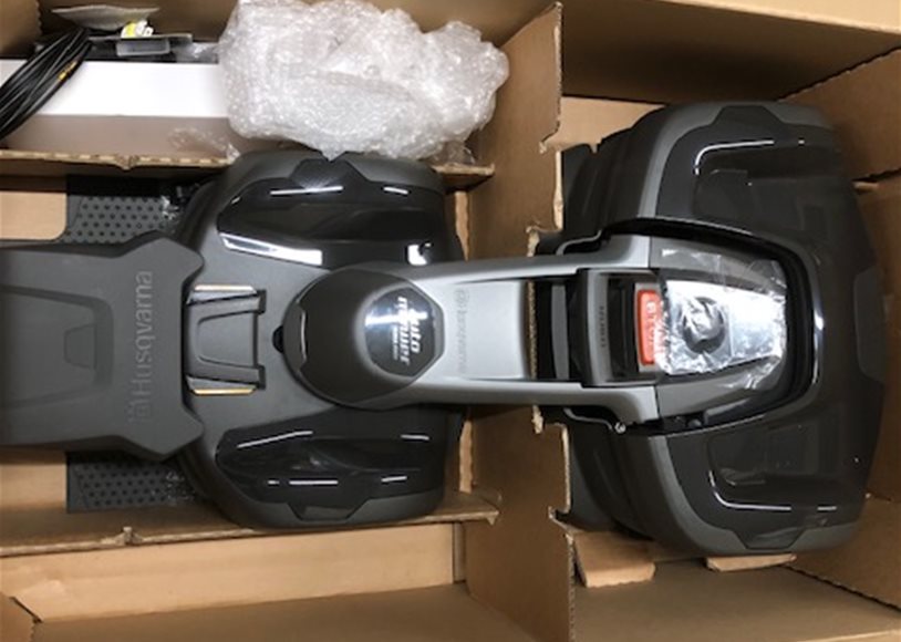 Husqvarna 435X Robotic Mower
