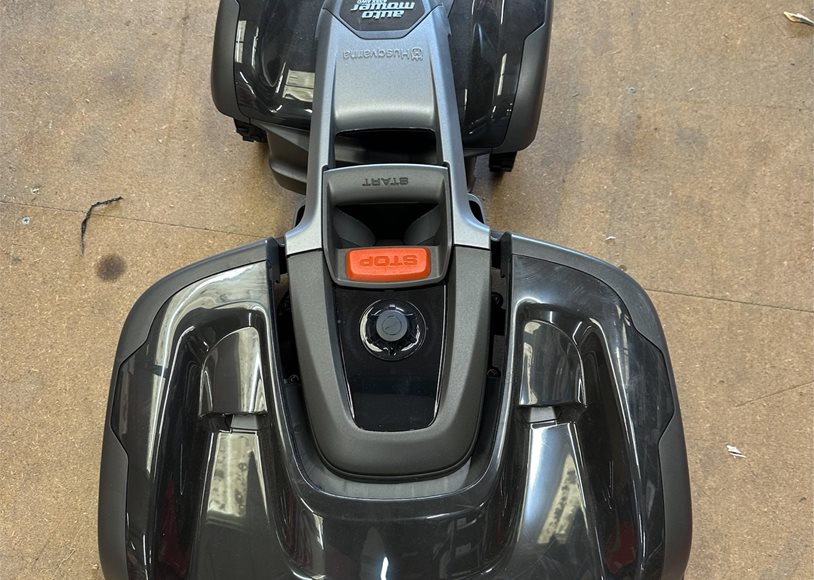 Husqvarna 435X Robotic Mower