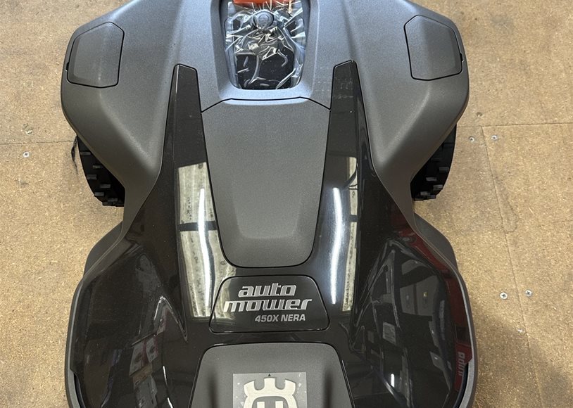 Husqvarna AM450XNERA Robotic Mower