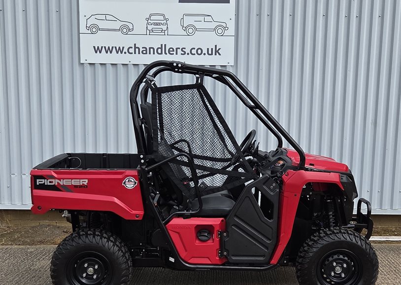 Honda PIONEER Atv