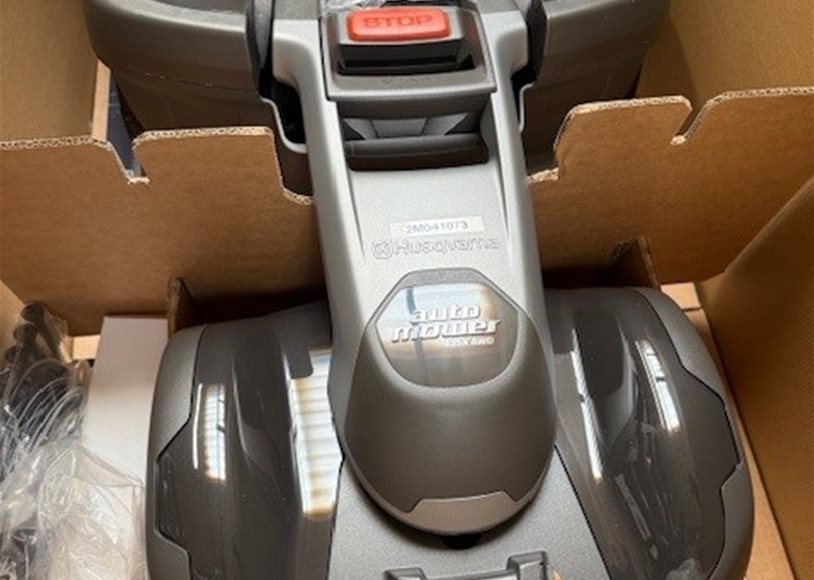 Husqvarna 435X Robotic Mower
