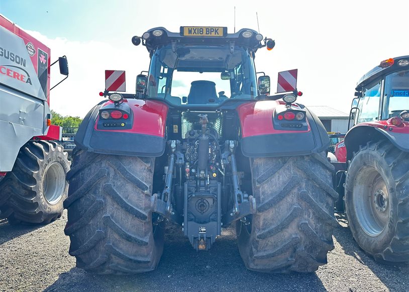 Massey Ferguson 8740MREXDV Tractor
