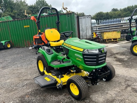 John Deere X940-54 COMMERCIAL MOWER