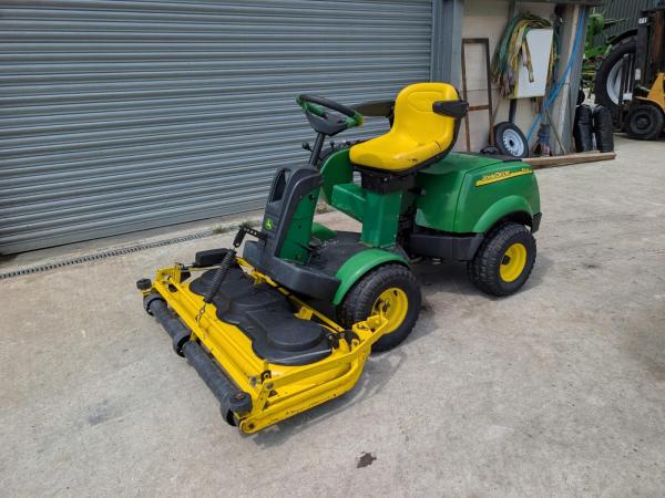 JOHN DEERE F540