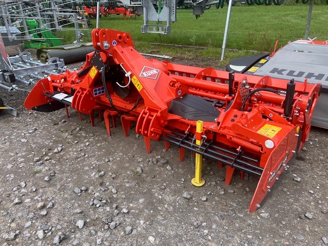 KUHN FARM MACHINERY HR3020 POWER HARROW