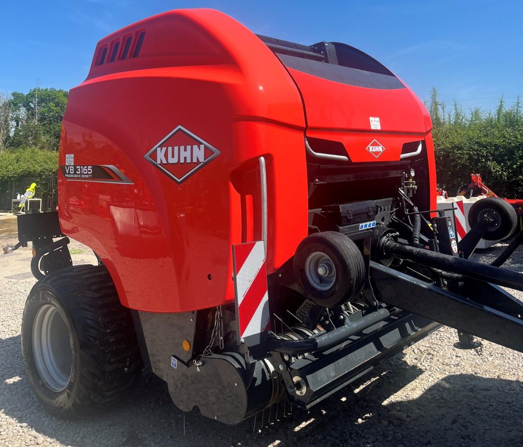KUHN FARM MACHINERY VB3165