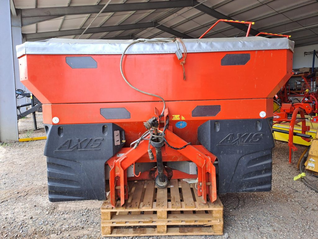 KUHN FARM MACHINERY AXIS 40.1W