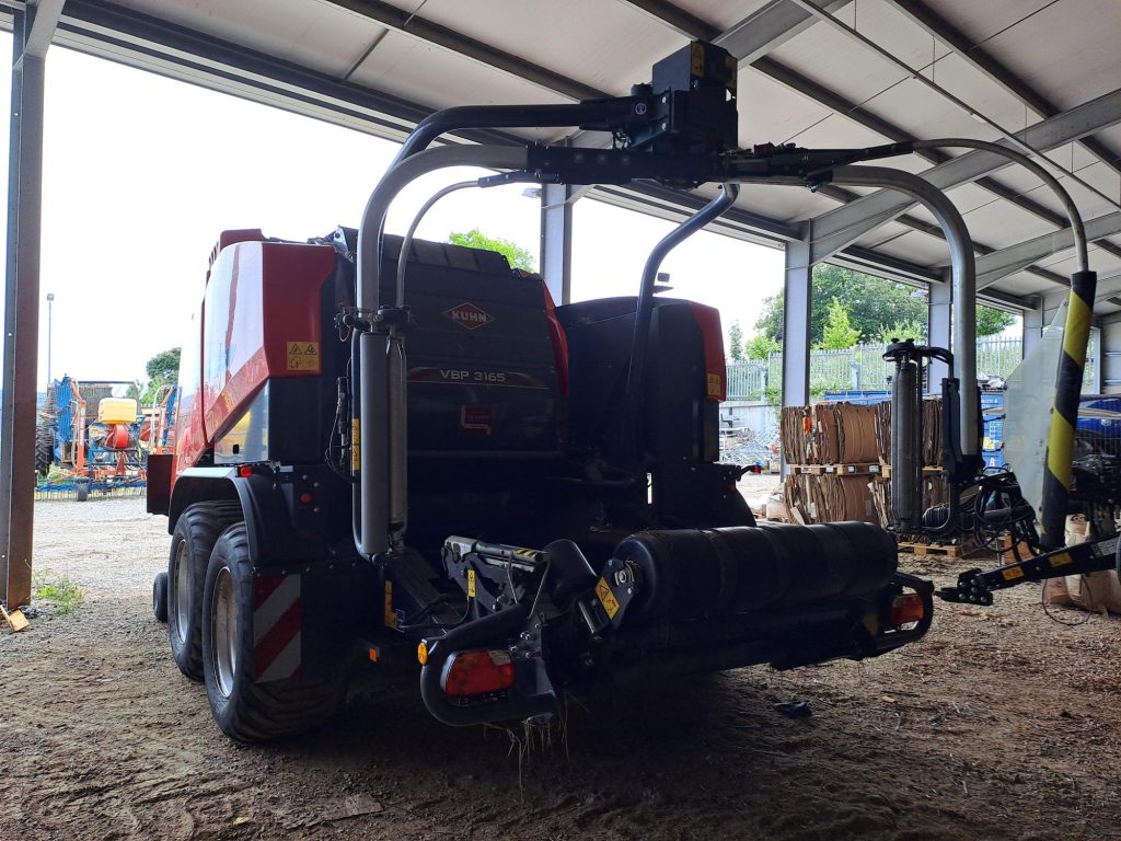 KUHN FARM MACHINERY VBP 3165