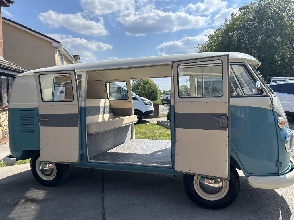 Rare VW 1964 T2 Split Screen with barn doors on both sides