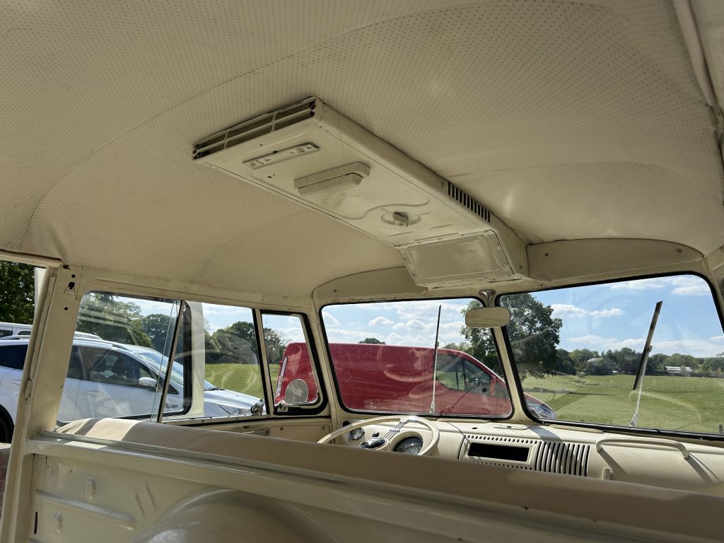 Rare VW 1964 T2 Split Screen with barn doors on both sides