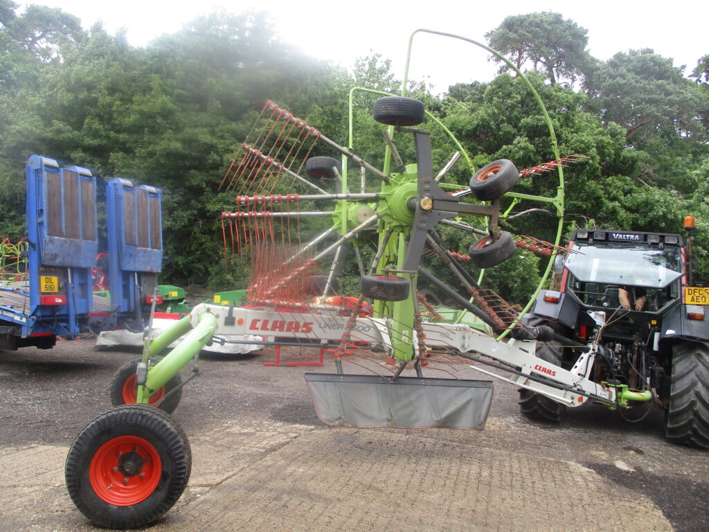 TWIN ROTOR RAKE