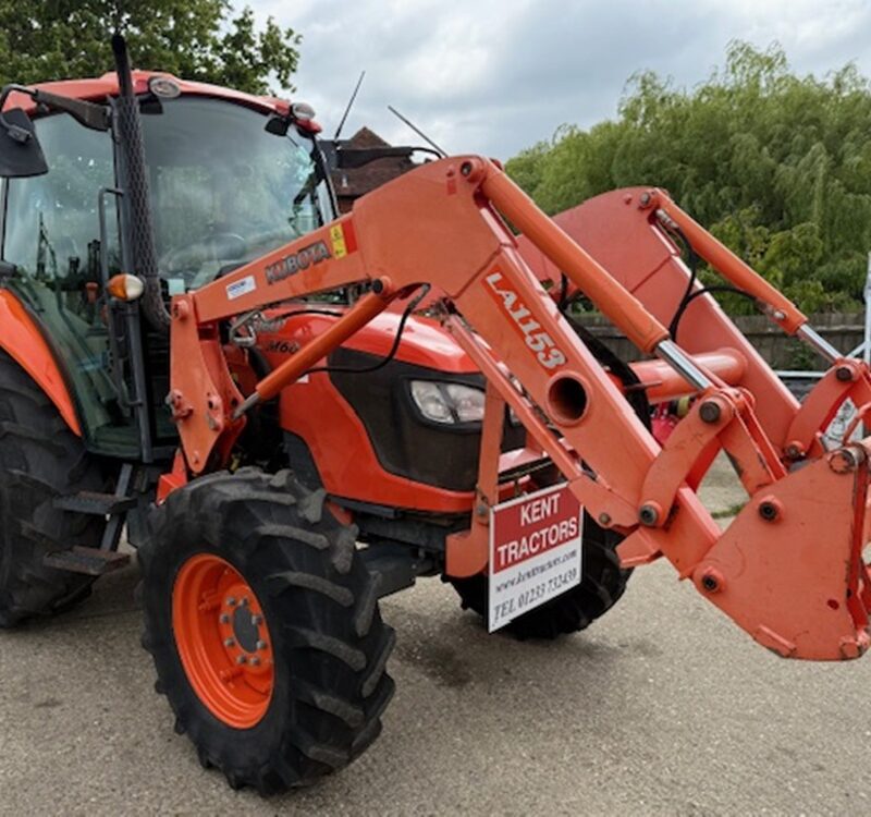 Kubota M6040