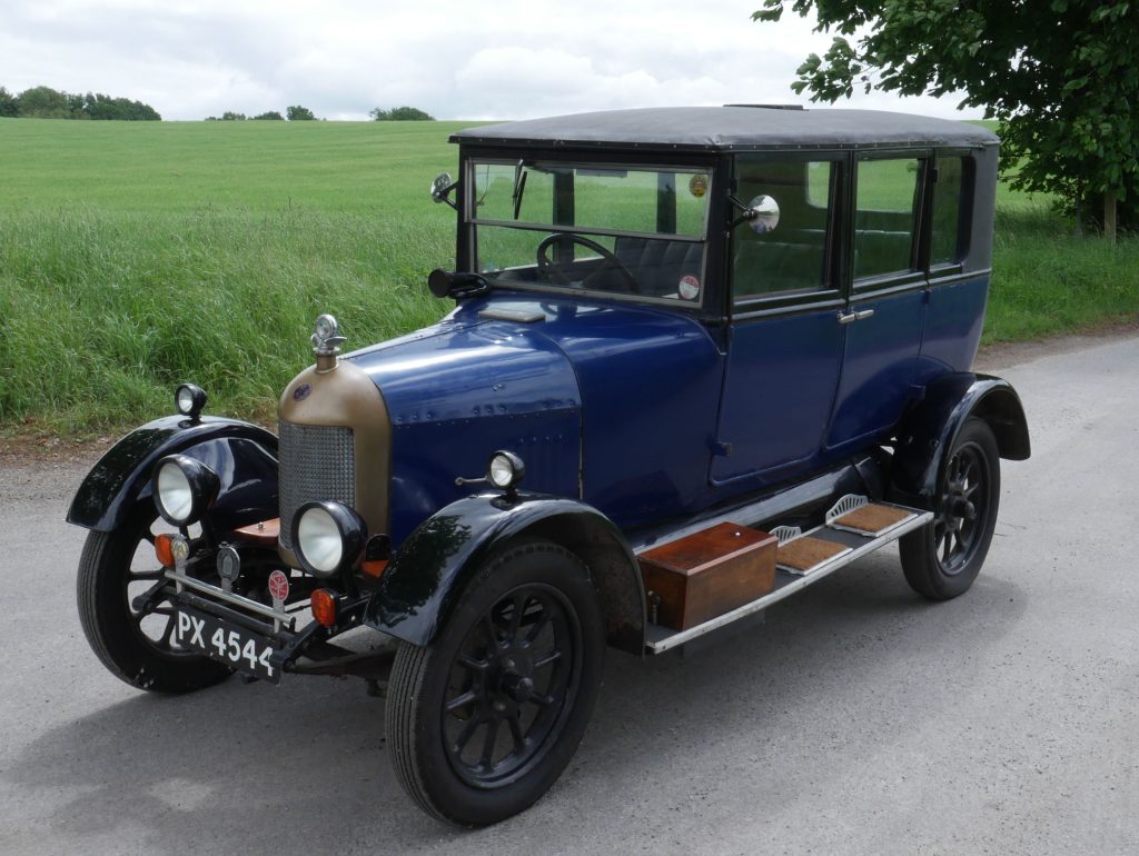 1926 Morris Cowley Bullnose Saloon