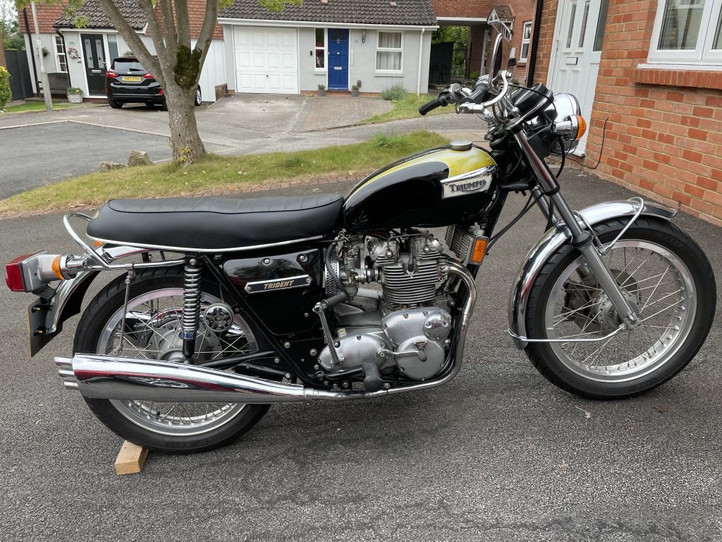 Triumph Trident T150V