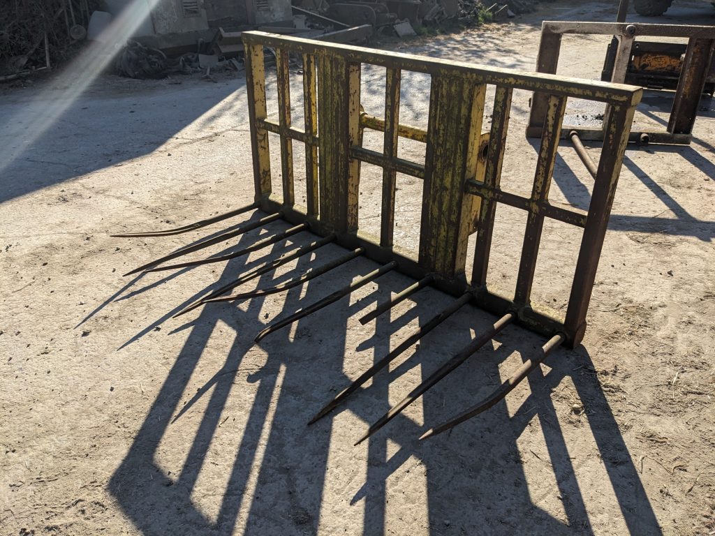 Manitou Muck Fork/Buckrake