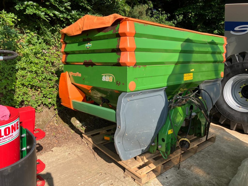 Amazone ZA-M Profis Fertiliser Spreader