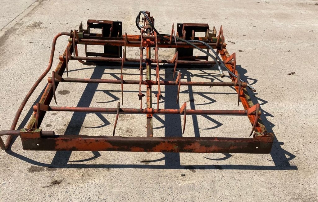 Bale sledge & flat 8 grab