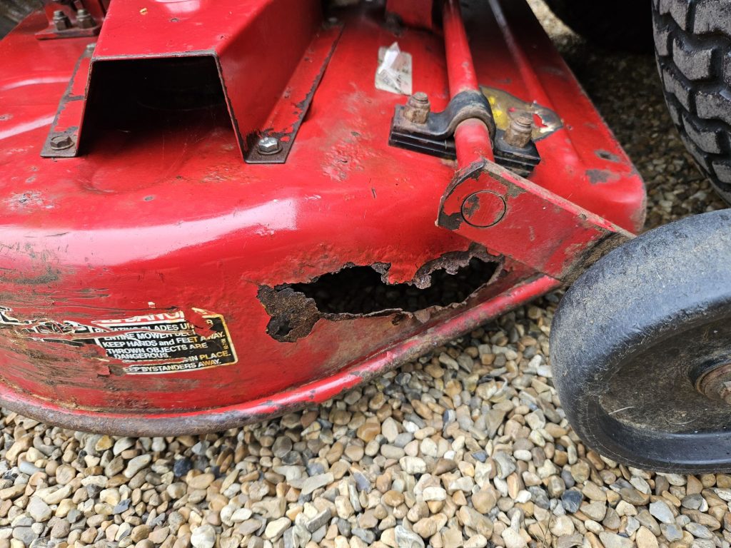 Wheel Horse 416-8 petrol ride on mower