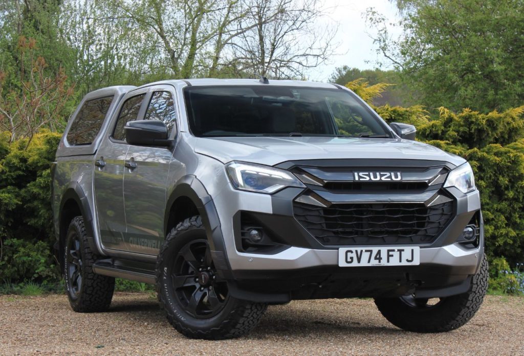 ISUZU D-MAX 2024 (74)