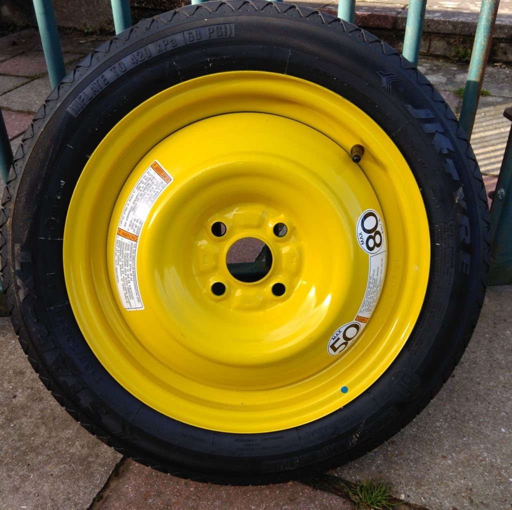 New Compact spare wheel and tyre