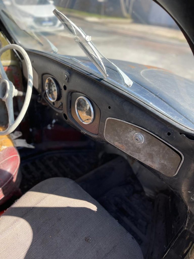 VW Beetle Splitwindow 1951