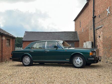 BENTLEY ARNAGE
