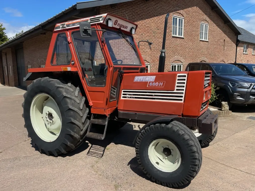 Fiat 680H, 1983, 3,129 hours