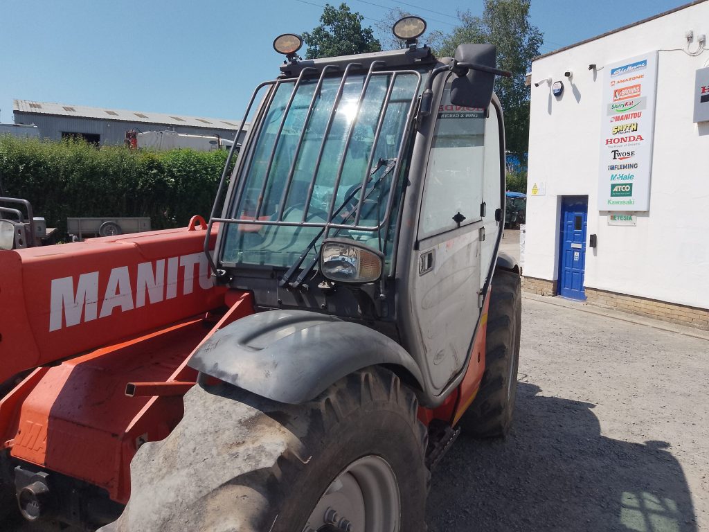 Manitou MT732 Telehandler