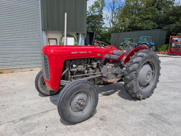 MASSEY FERGUSON 35