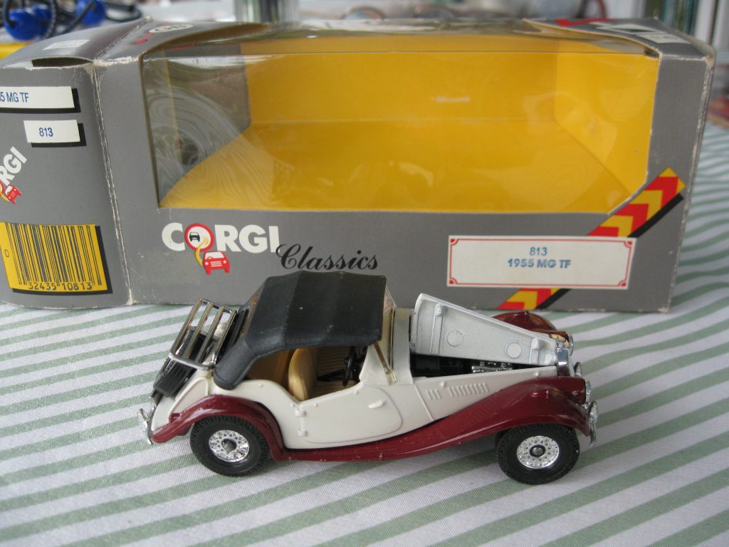 Corgi Classics 1955 MG TF