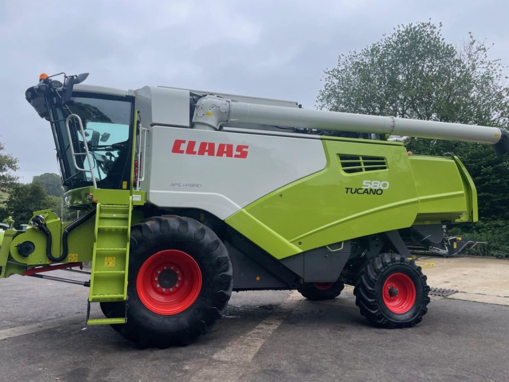 CLAAS TUCANO 580