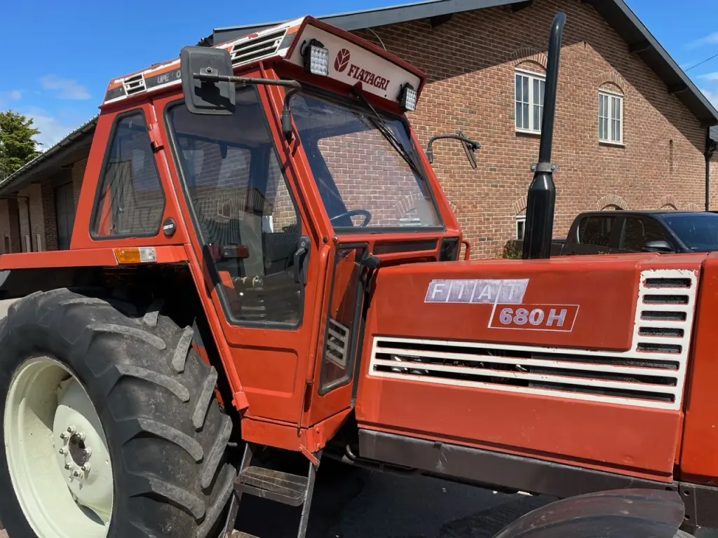 Fiat 680H, 1983, 3,129 hours