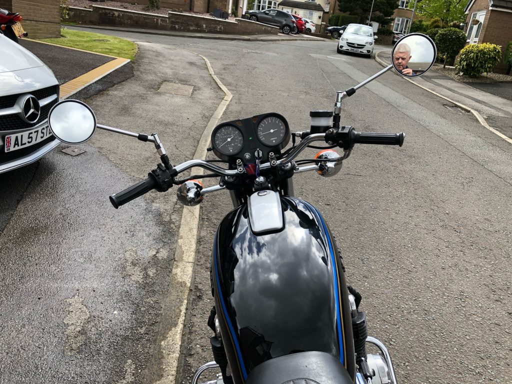 SUZUKI GS750