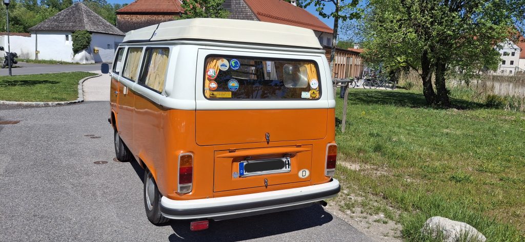 Volkswagen T2 Camper from 1973