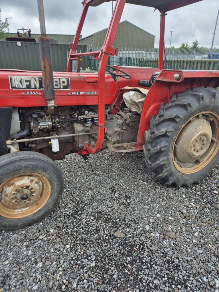 Massey Ferguson 135