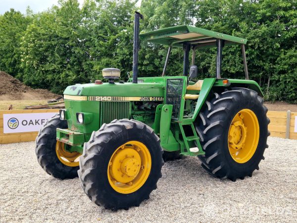 1984 John Deere 2140S 4WD