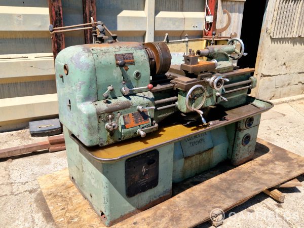 Colchester Triumph Lathe
