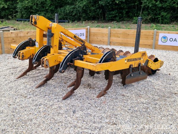 2010 McConnel 3m 7 leg Discaerator