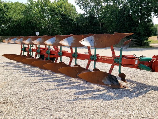 Kverneland RG100-28 8 Furrow Semi-mounted Plough