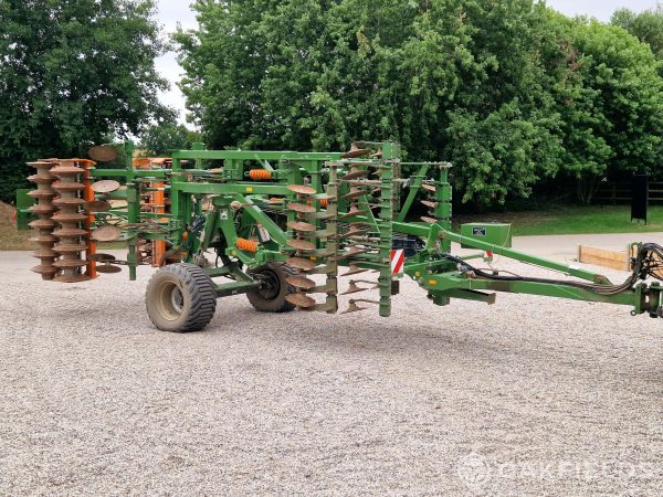 2018 Amazone Ceus 4000 2TX Cultivator