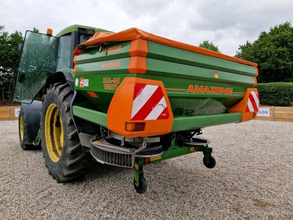 2016 Amazone ZA-M 1201 twin disc fertiliser spreader