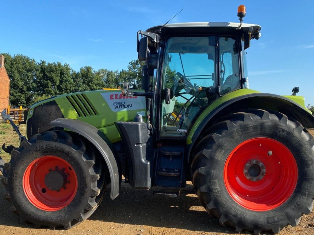 CLAAS ARION 650