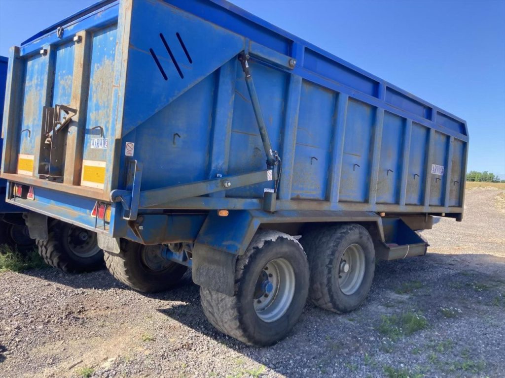 Warwick 14 TONNE