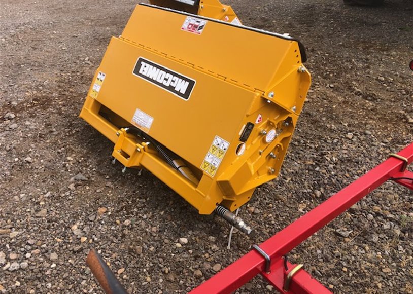 Mc Connell PA6567T Hedgecutter