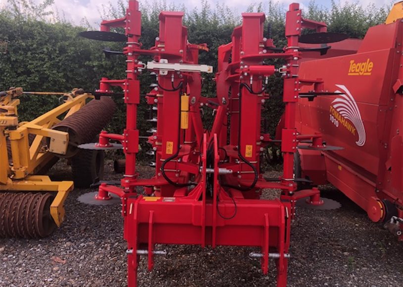 He-Va STEALTH Subsoiler