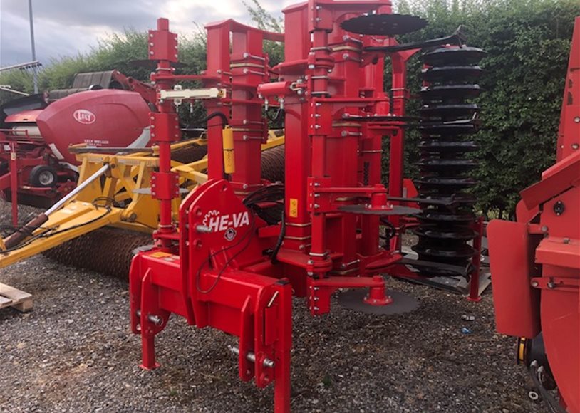 He-Va STEALTH Subsoiler