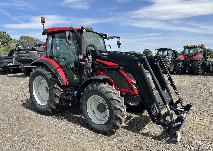 Valtra A95SH Tractor